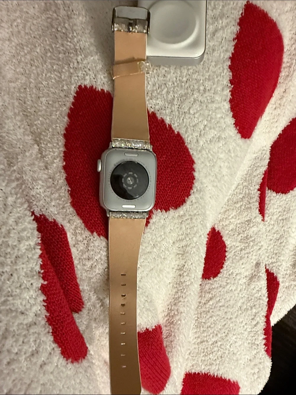 Apple Watch SE 2GEN 40 mm Silver Glitter Band used once